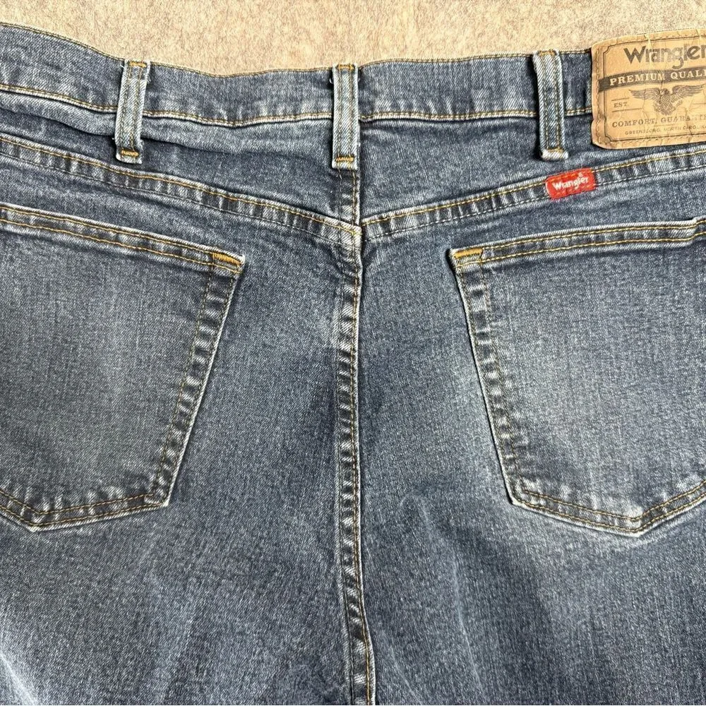 Wrangler 5-Star Premium Relaxed Fit Jeans Mens 38 X 29 Blue Denim Cotton Stretch